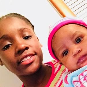 Meet your Posher, Janiay